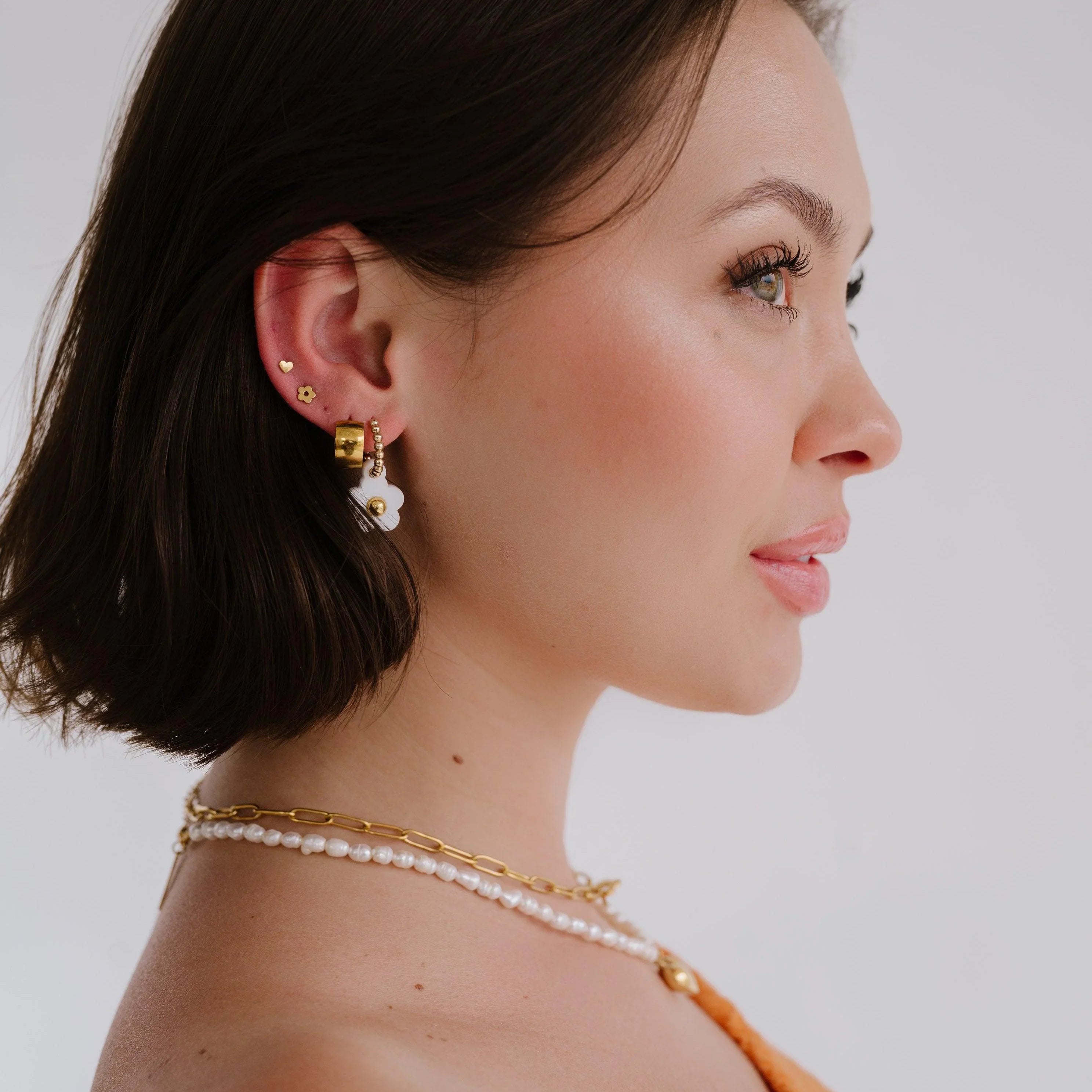 Daisy Flat Back Stud