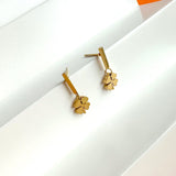 Clover Bar Studs