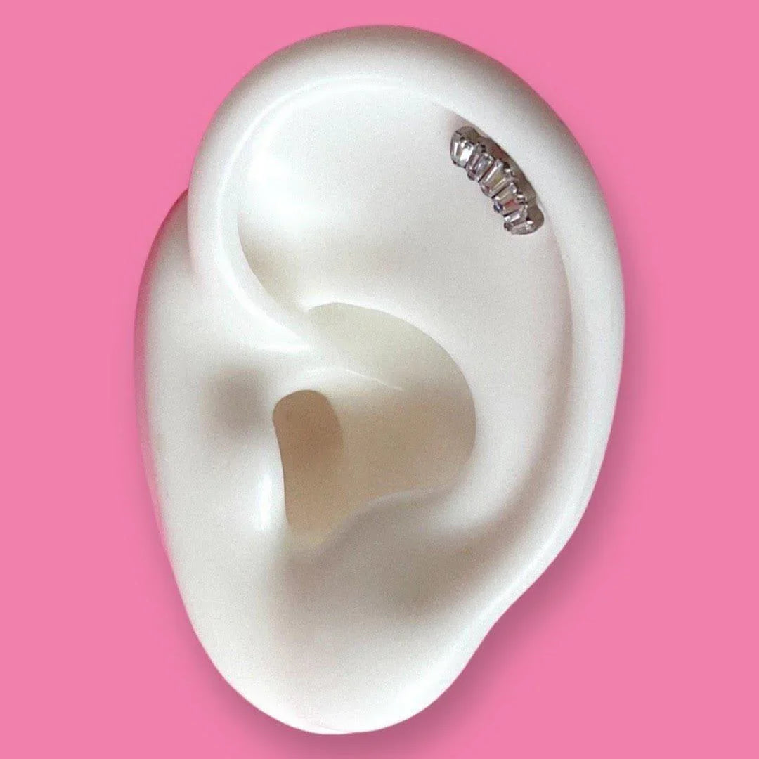 Blaze Curve Zirconia Flat Back Stud